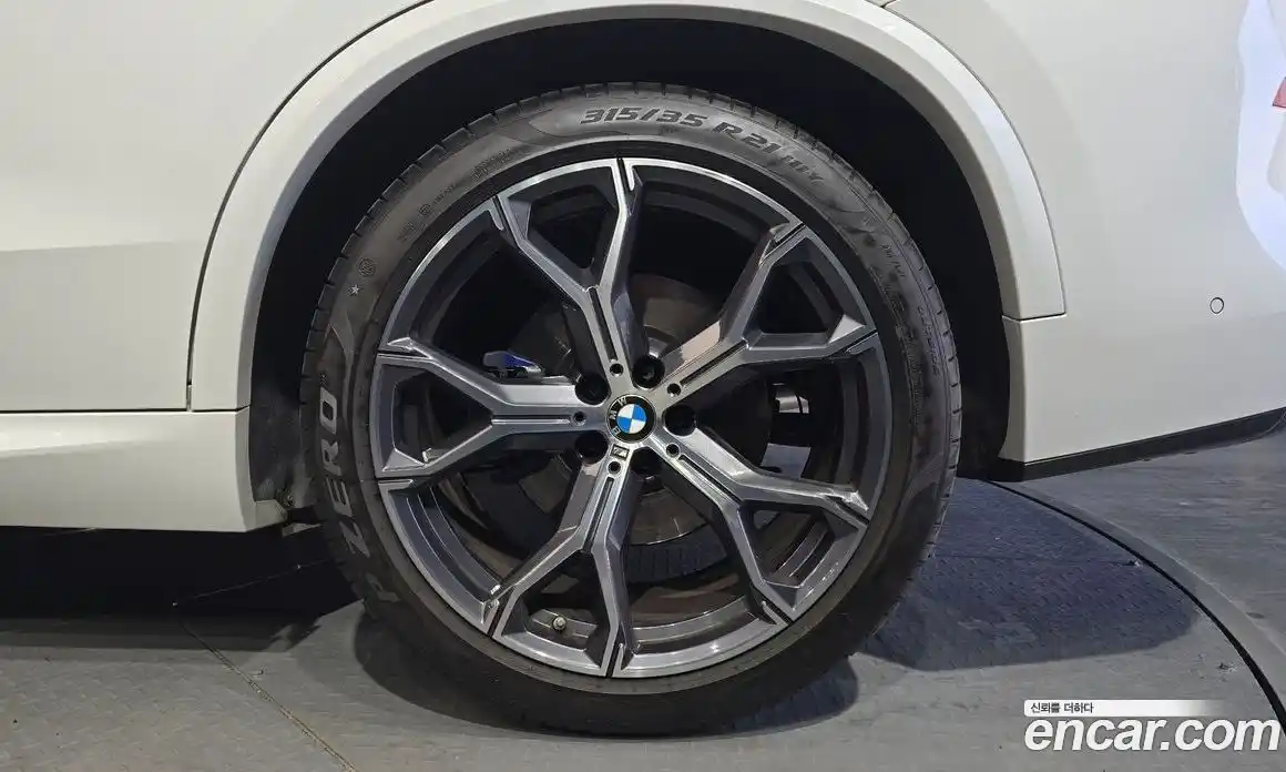 BMW X5 2021 3.0 гидро в Москве № 892053, фото 5