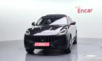 Maserati Grecale 2023 2.0 гидро в Москве № 897203, миниатюра 3