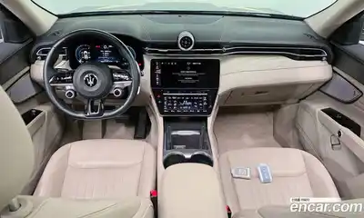 Maserati Grecale 2023 2.0 гидро в Москве № 897203, миниатюра 7