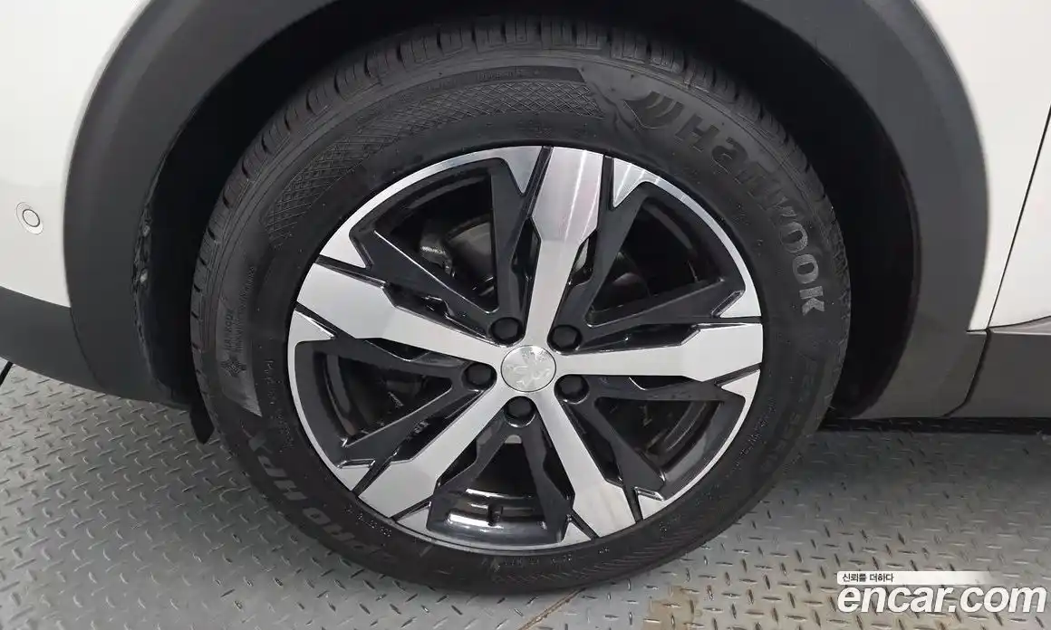 Peugeot 3008 2019 1.5 гидро в Москве № 897374, фото 5