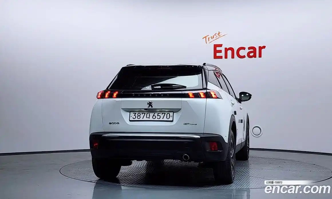 Peugeot 2008 2020 1.5 гидро в Москве № 897406, фото 4