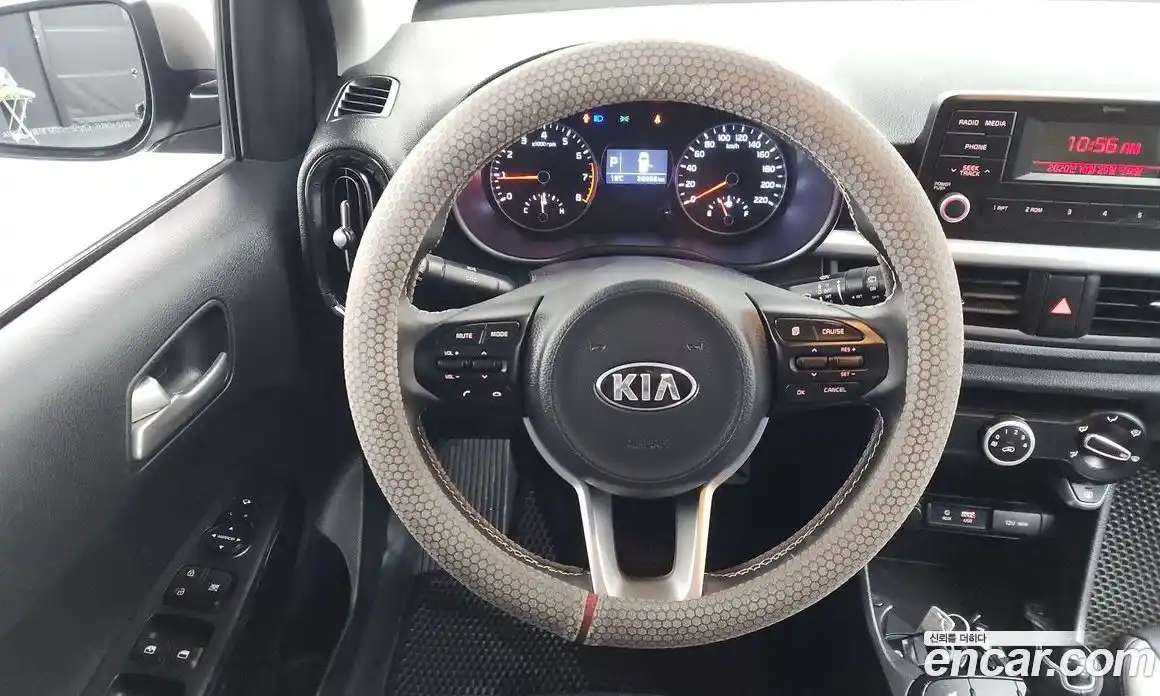 Kia Morning 2018 1.0 Автомат в Москве № 929098, фото 13