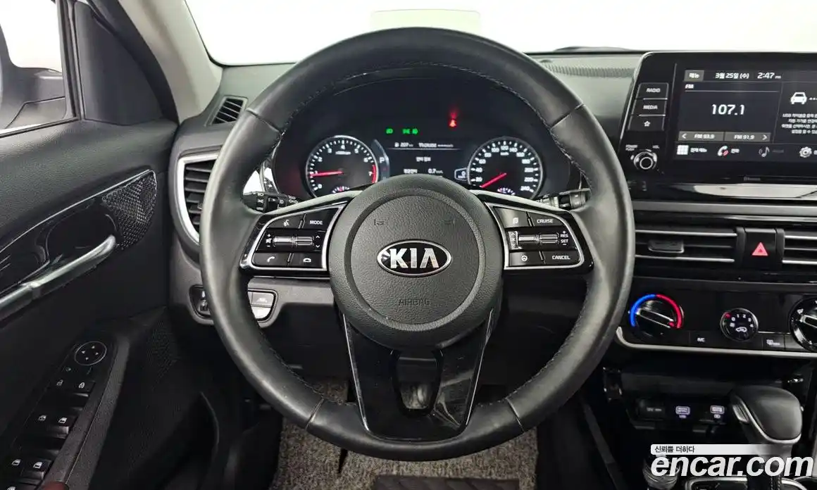 Kia Seltos 2020 1.6 гидро в Москве № 929766, фото 13