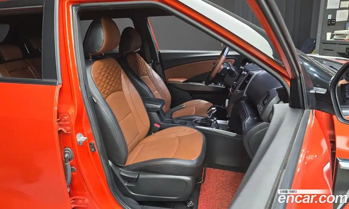 SsangYong TIBOLI 2018 1.6 Автомат в Москве № 932128, фото 12