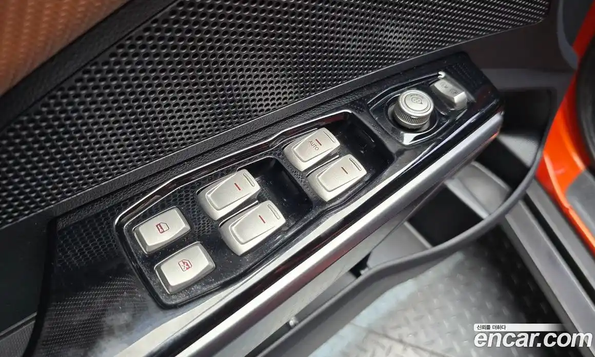 SsangYong TIBOLI 2018 1.6 Автомат в Москве № 932128, фото 14