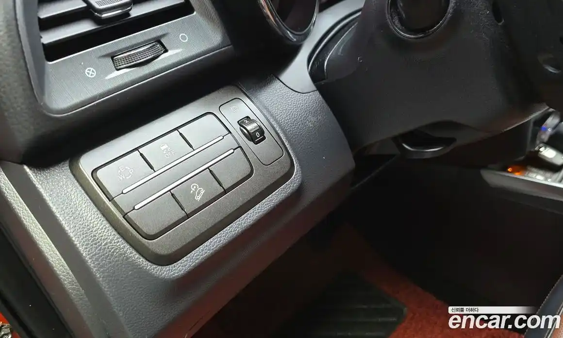 SsangYong TIBOLI 2018 1.6 Автомат в Москве № 932128, фото 15