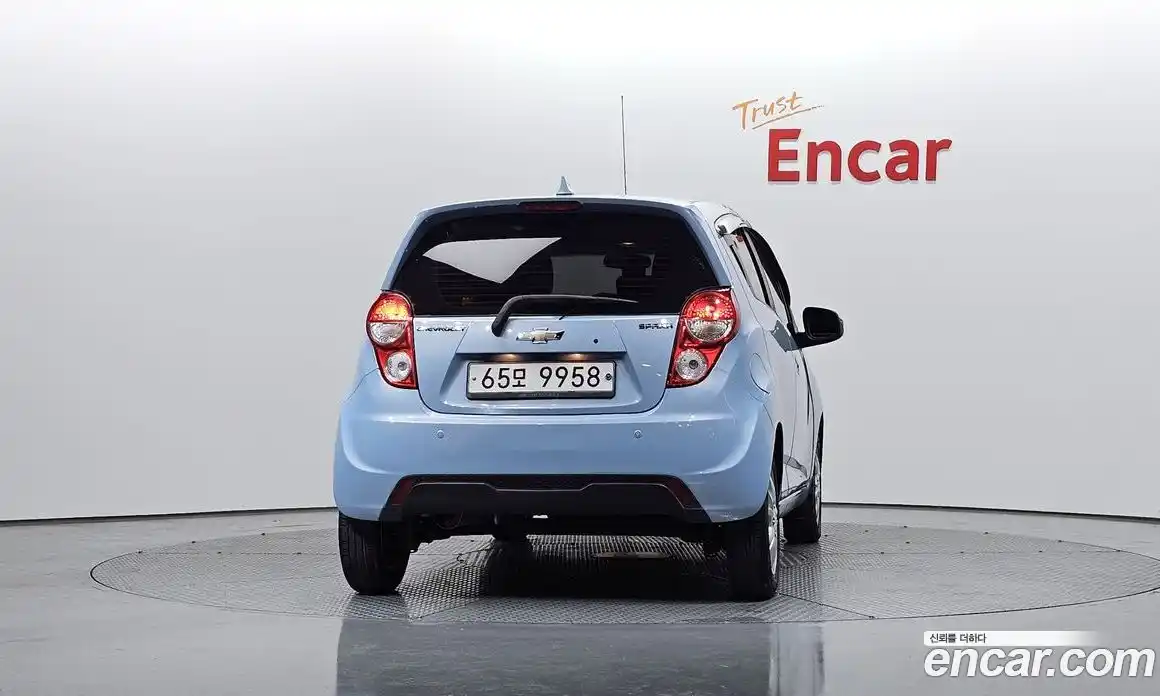 Chevrolet Spark 2014 1.0 Автомат в Москве № 934646, фото 4