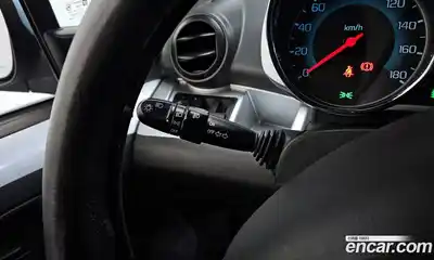 Chevrolet Spark 2014 1.0 Автомат в Москве № 934646, миниатюра 9