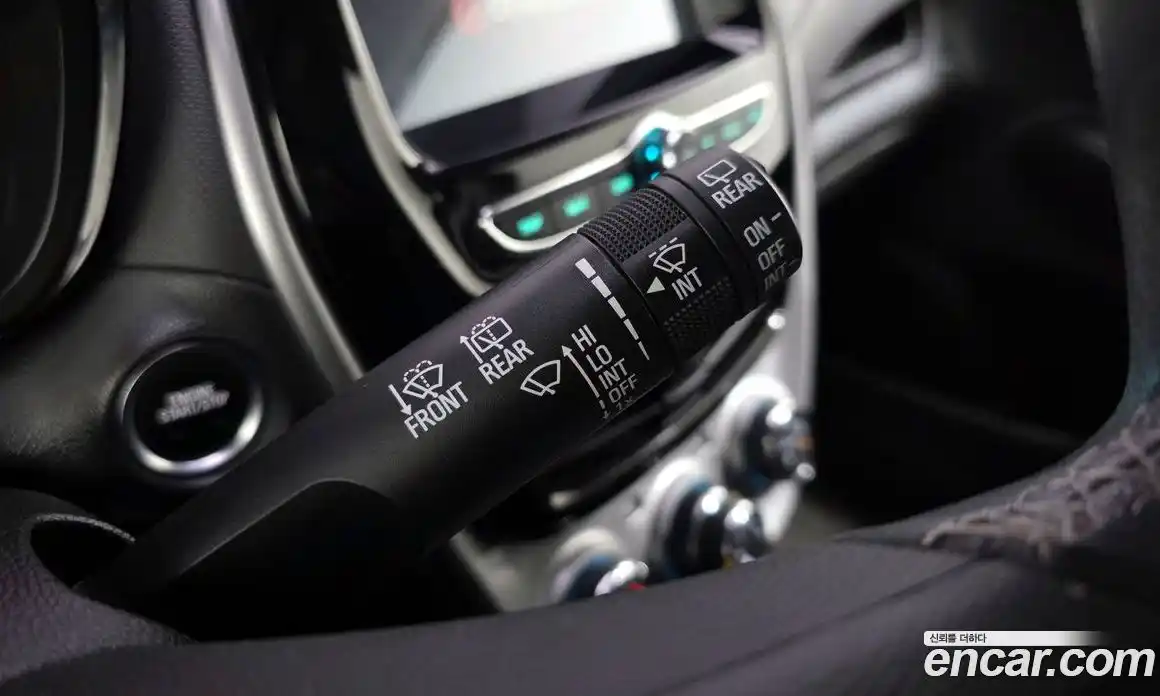 Chevrolet Spark 2016 1.0 Автомат в Москве № 935330, фото 18