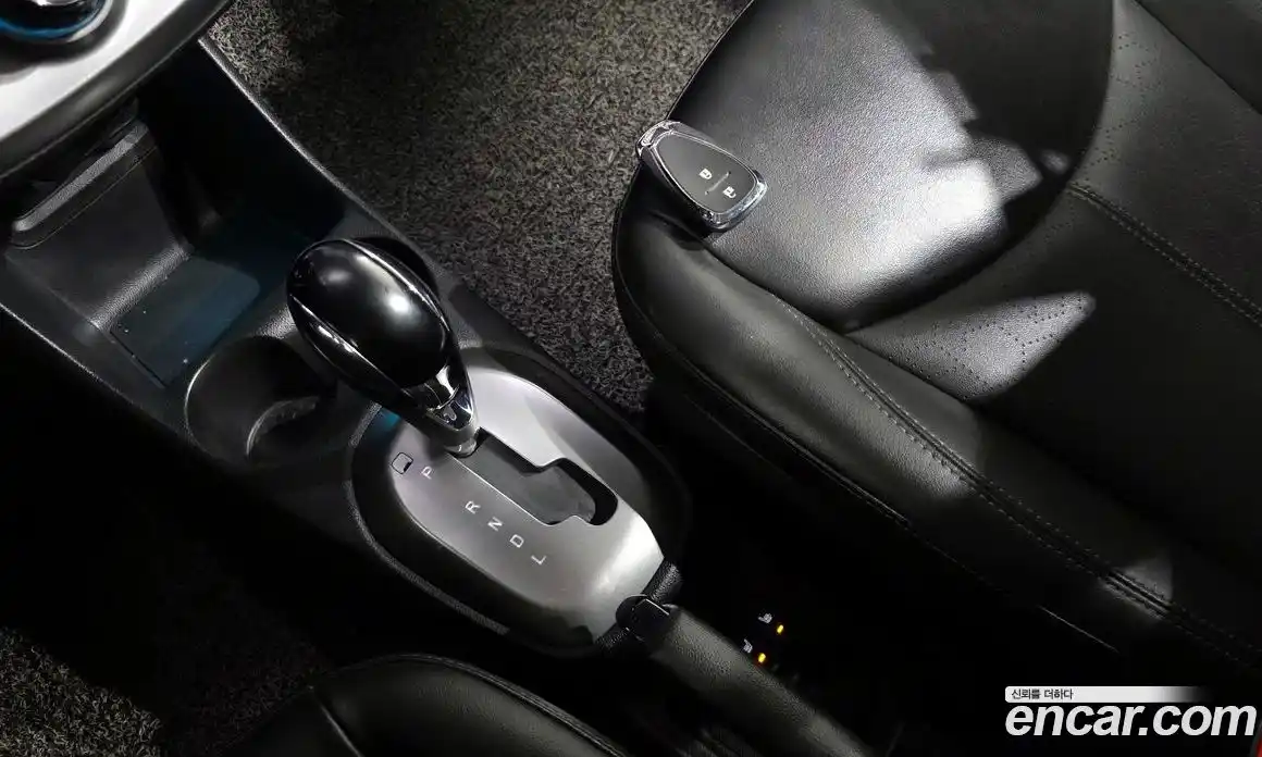 Chevrolet Spark 2016 1.0 Автомат в Москве № 935330, фото 9