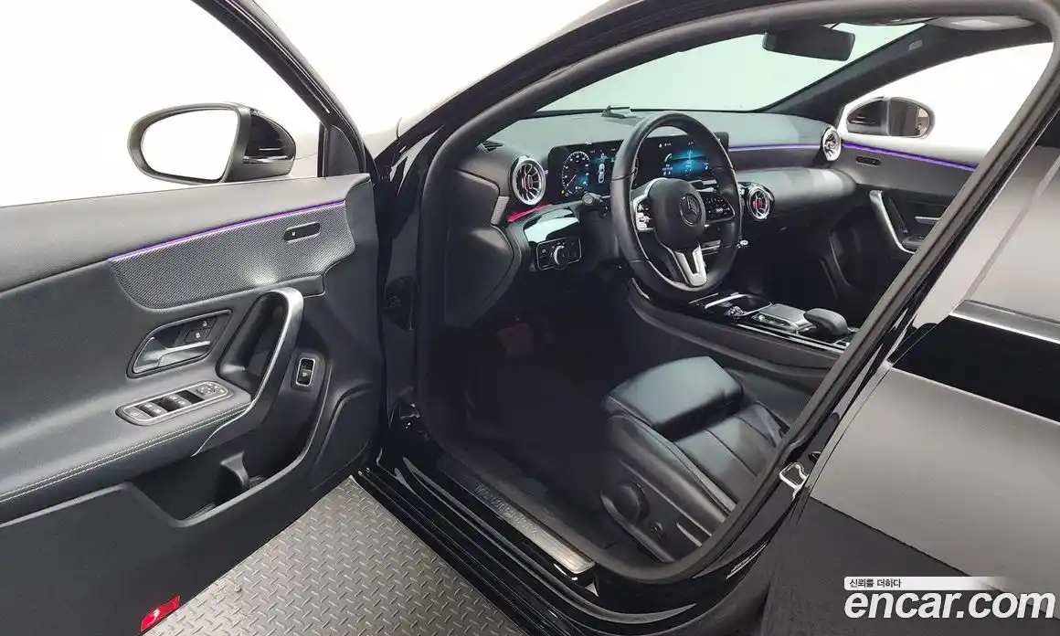 Mercedes-Benz A-Class 2022 2.0 гидро в Москве № 969349, фото 10