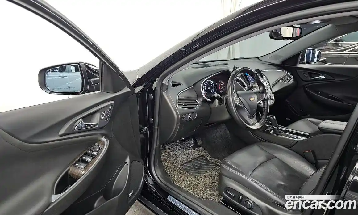 Chevrolet Malibu 2019 2.0 Автомат в Москве № 974935, фото 10