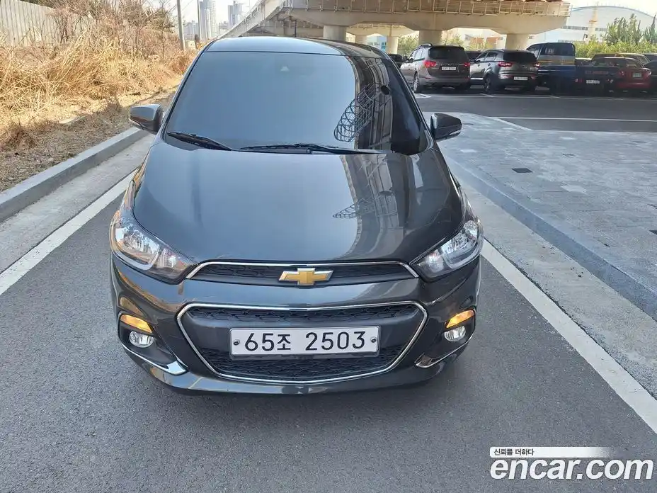 Chevrolet Spark 2018 1.0 Автомат в Москве № 975143, фото 2