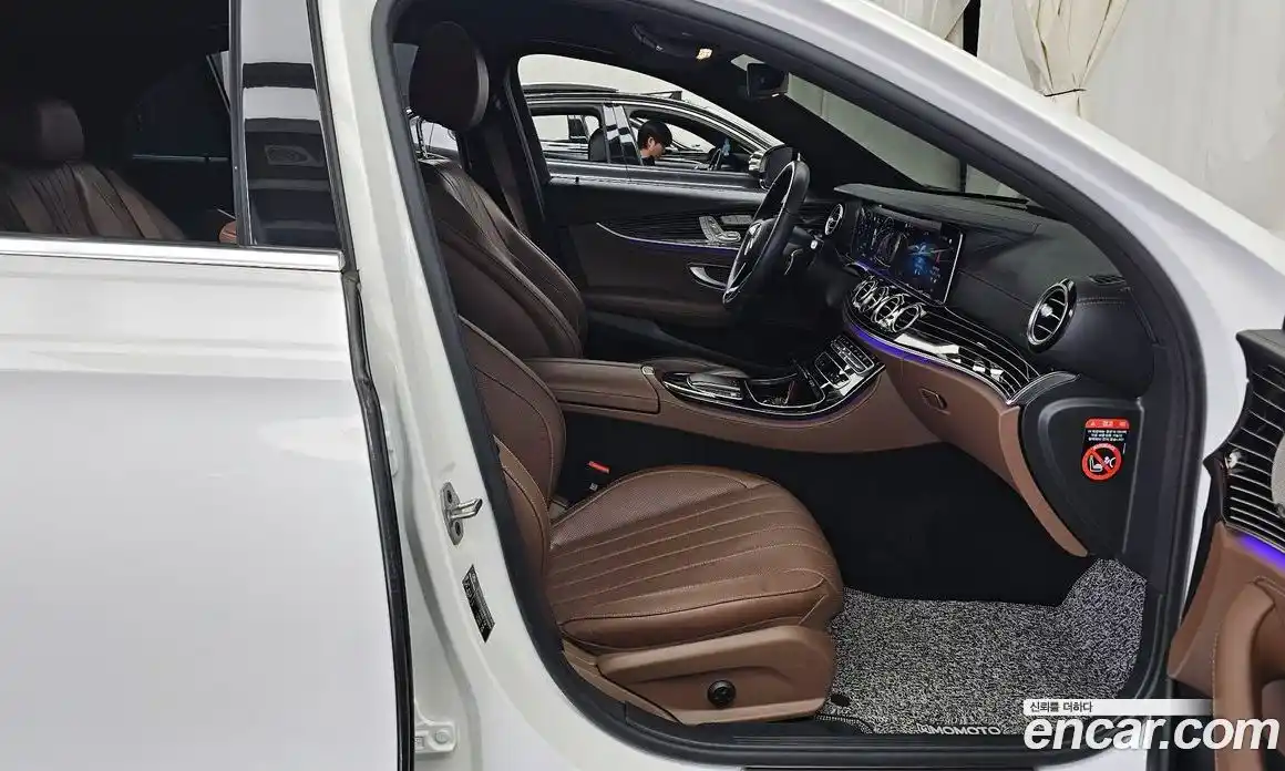 Mercedes-Benz E-Class 2023 3.0 гидро в Москве № 1005187, фото 11