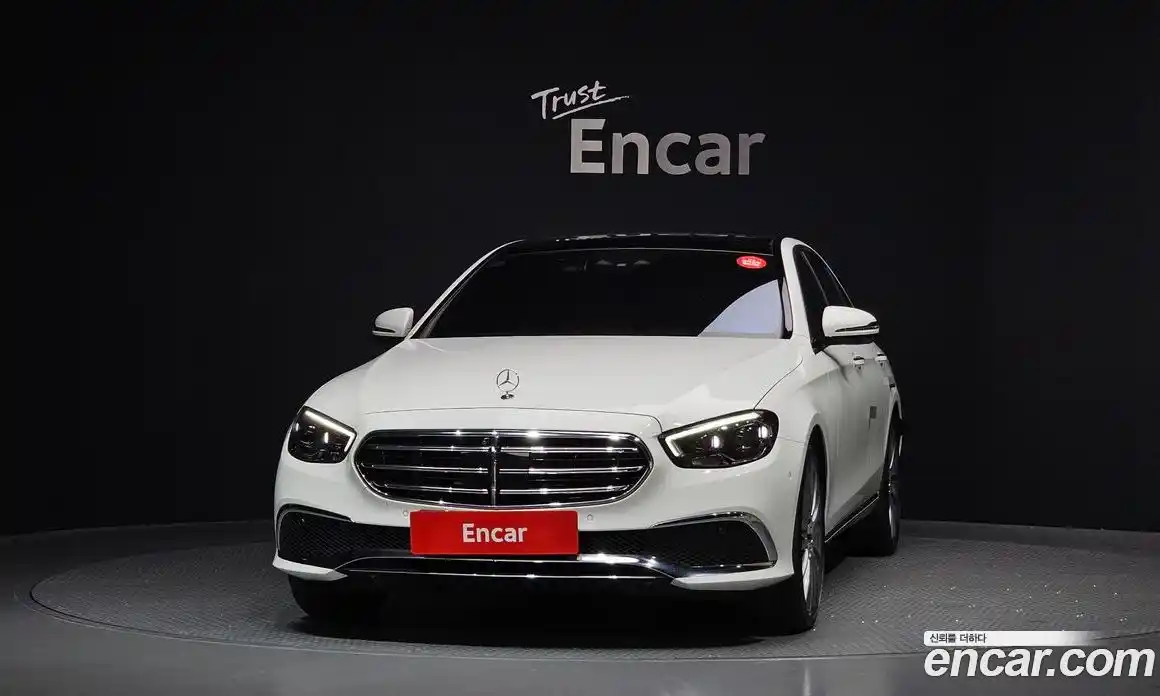 Mercedes-Benz E-Class 2023 3.0 гидро в Москве № 1005187, фото 3