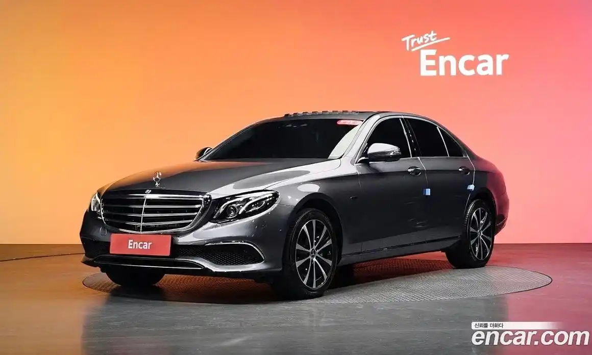 Mercedes-Benz E-Class 2020 2.0 гидро, фото 20