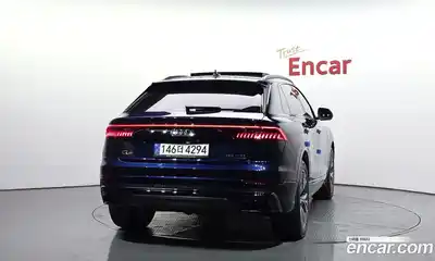 Audi Q8 2022 3.0 гидро в Москве № 1007176, миниатюра 4