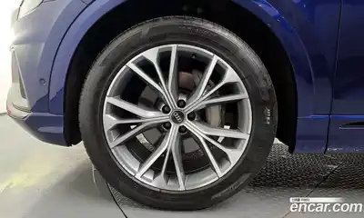 Audi Q8 2022 3.0 гидро в Москве № 1007176, миниатюра 5
