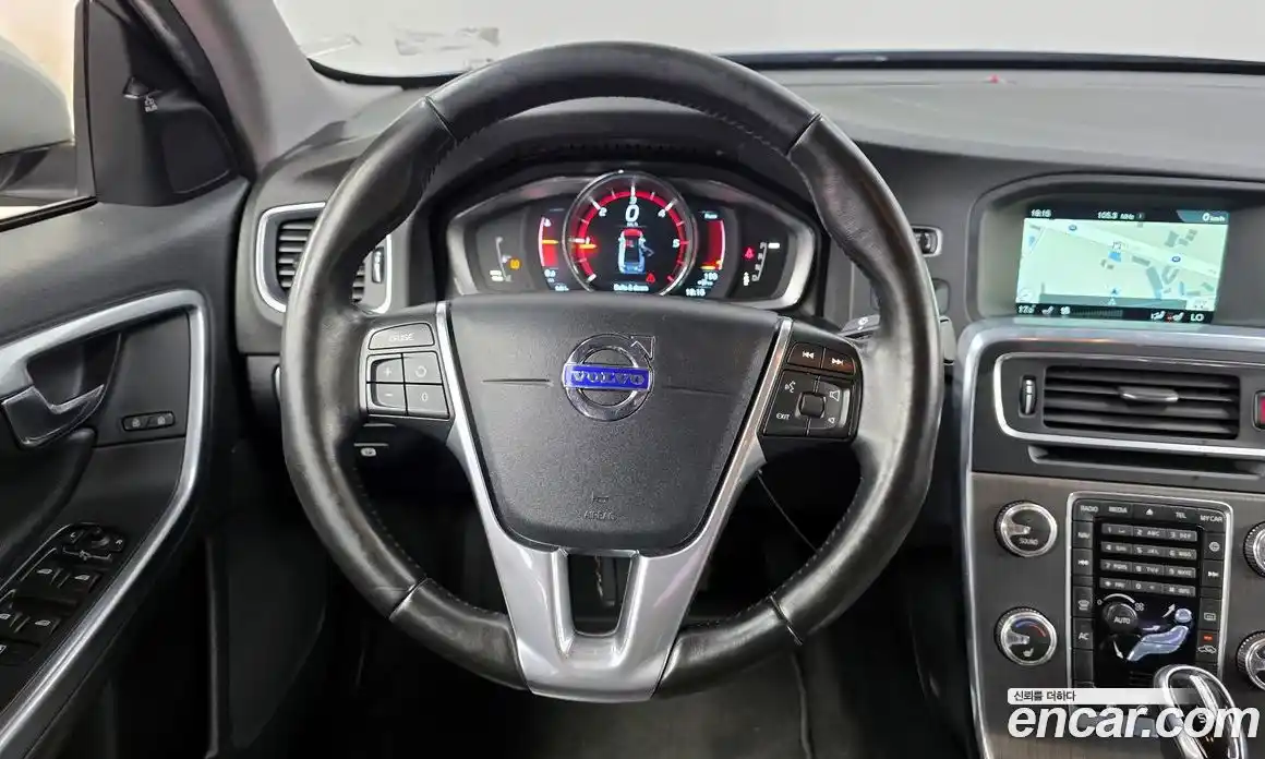 Volvo S60 2016 2.0 гидро в Москве № 1010129, фото 13