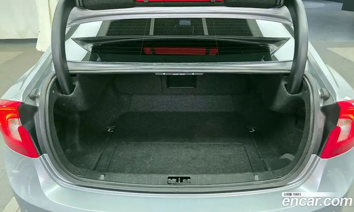 Volvo S60 2016 2.0 гидро в Москве № 1010129, фото 20