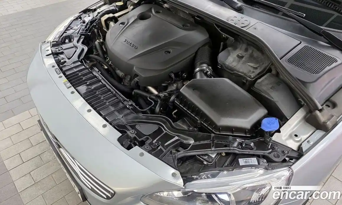 Volvo S60 2016 2.0 гидро в Москве № 1010129, фото 6