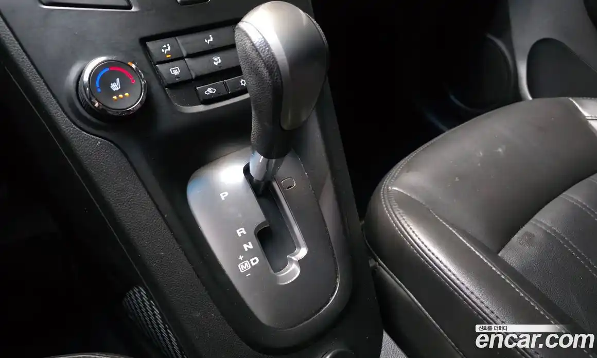 Chevrolet Orlando 2014 2.0 Автомат в Москве № 1012382, фото 9