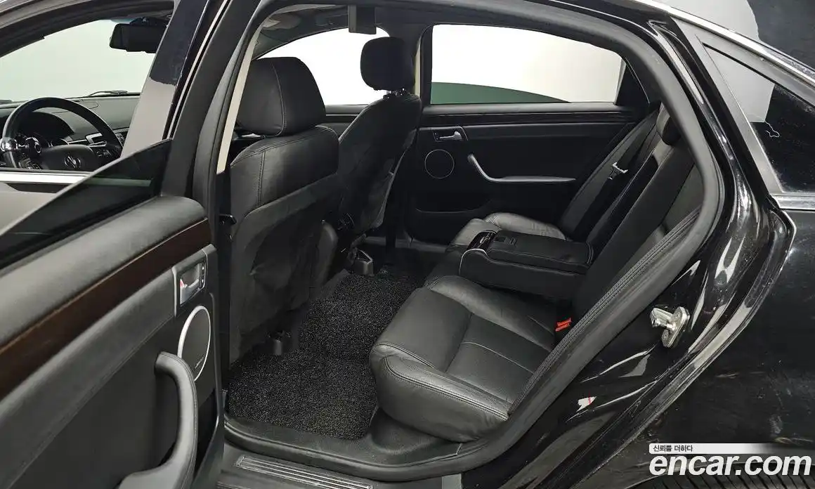 Chevrolet VERITAS 2009 3.6 Автомат в Москве № 1012504, фото 11