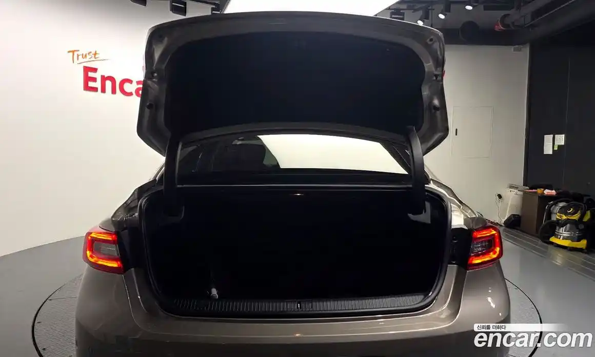 Renault SM6 2016 2.0 Автомат в Москве № 1013357, фото 20