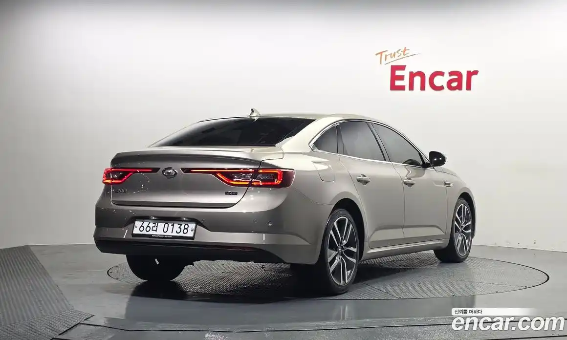 Renault SM6 2016 2.0 Автомат в Москве № 1013357, фото 2