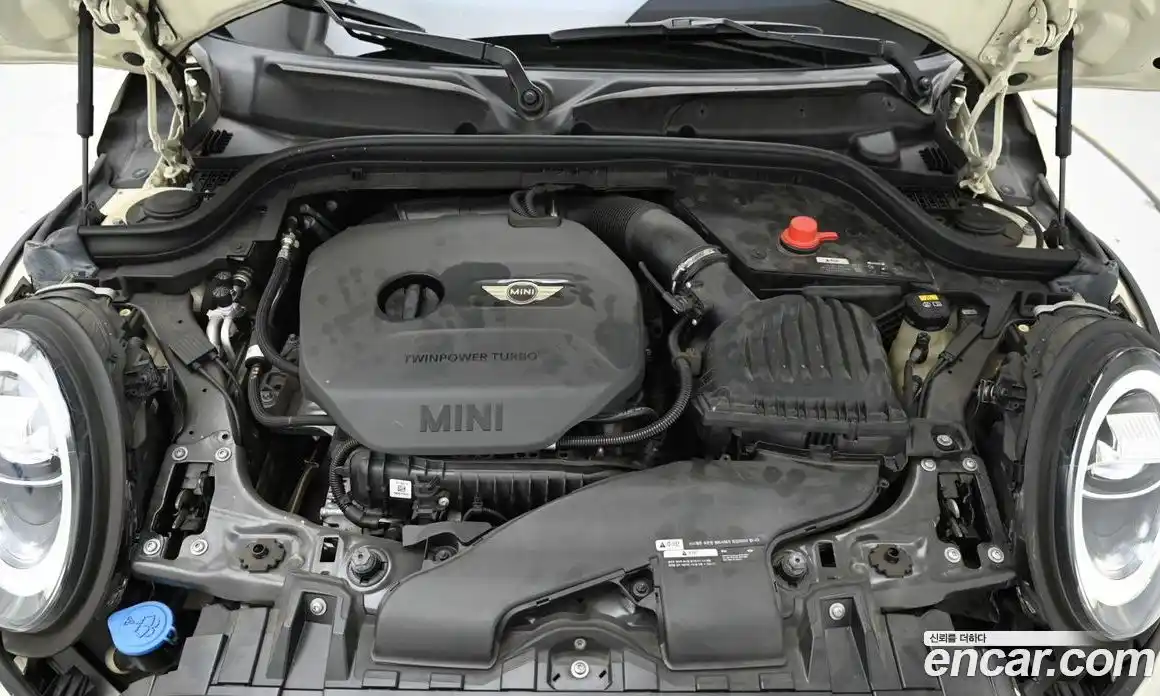 Mini Cooper 2018 1.5 гидро в Москве № 1013699, фото 6