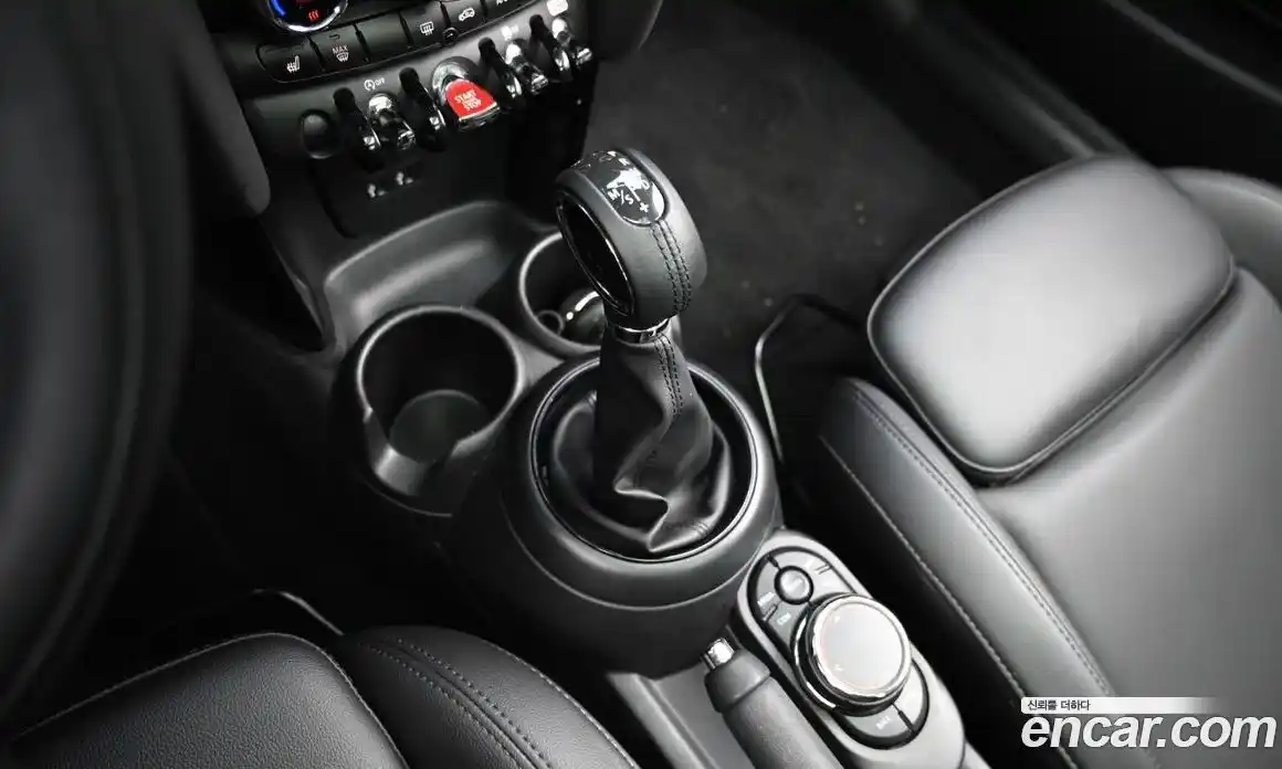 Mini Cooper 2018 1.5 гидро в Москве № 1013699, фото 9
