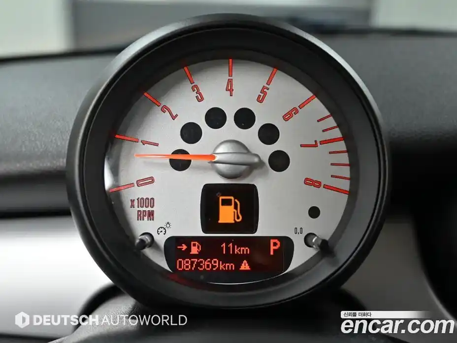 Mini Cooper 2013 1.6 гидро в Москве № 1014130, фото 8