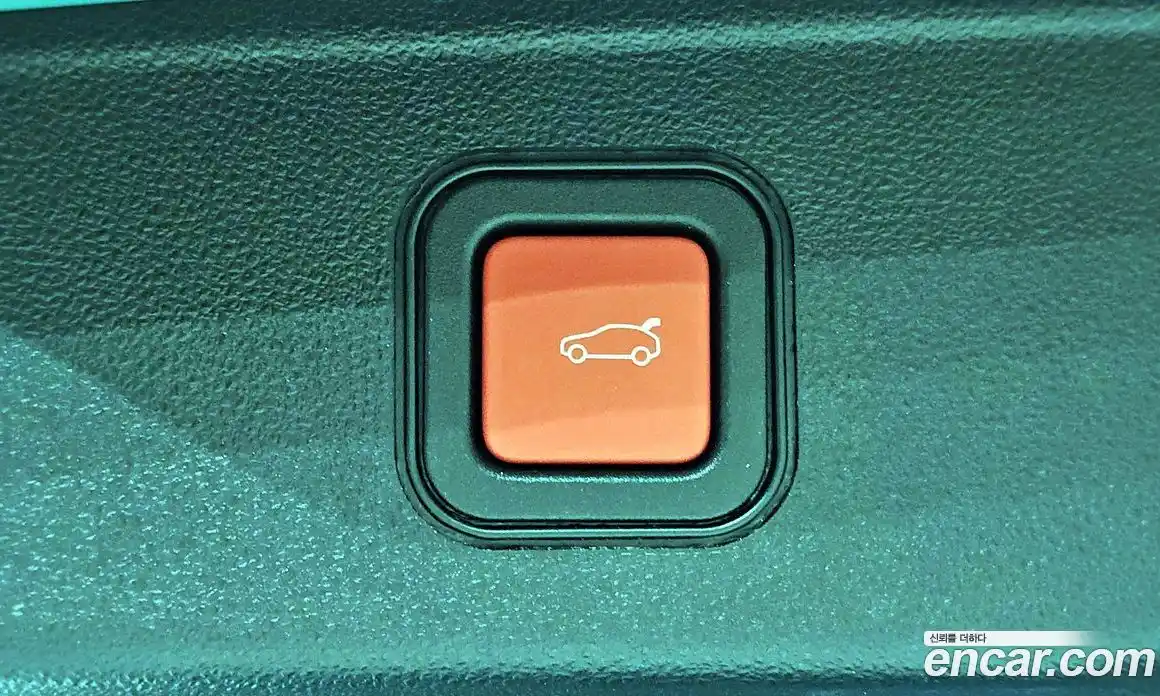 Jeep Avenger 2024 0.1 гидро в Москве № 1014835, фото 20