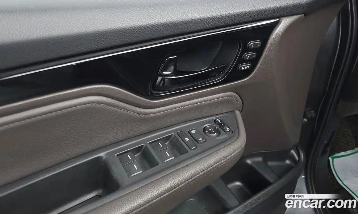 Honda Odyssey 2018 3.5 гидро в Москве № 1015365, фото 17