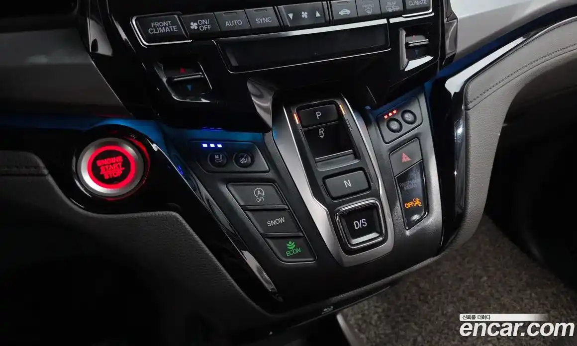 Honda Odyssey 2018 3.5 гидро в Москве № 1015365, фото 9