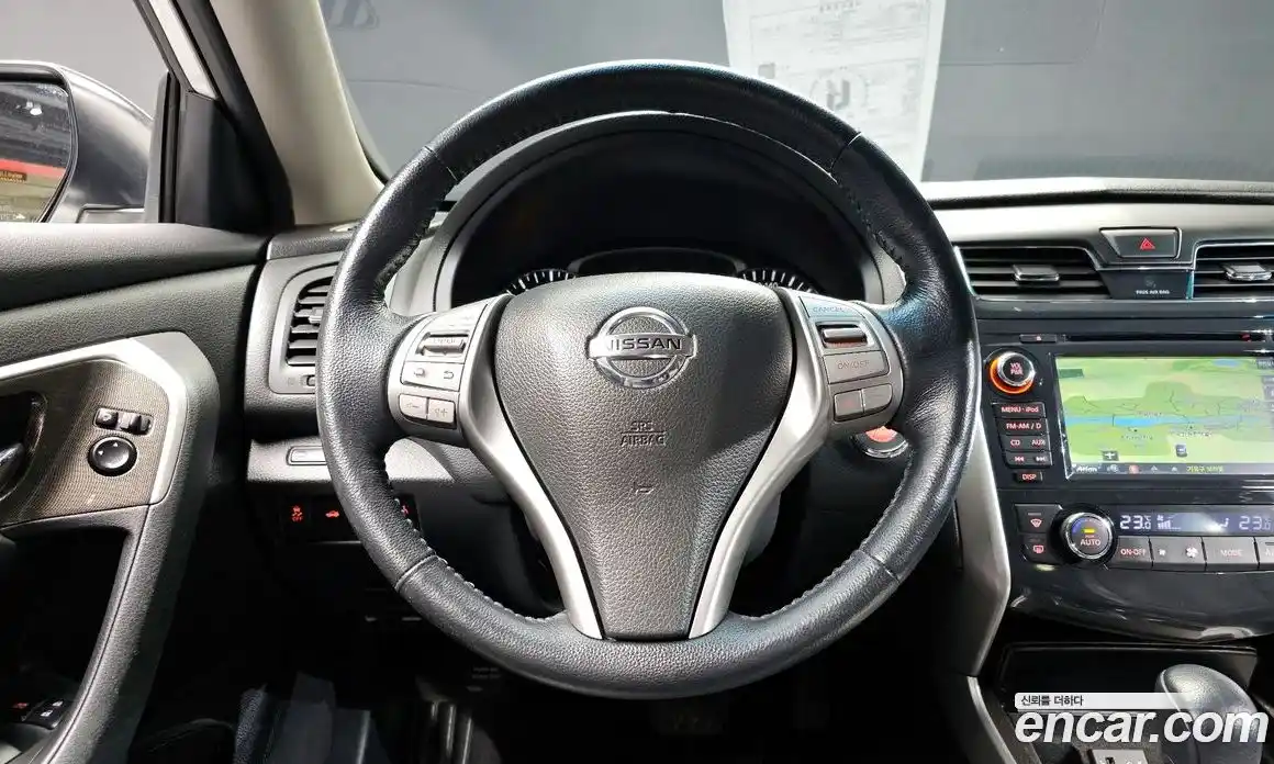 Nissan Altima 2013 2.5 гидро в Москве № 1015923, фото 13