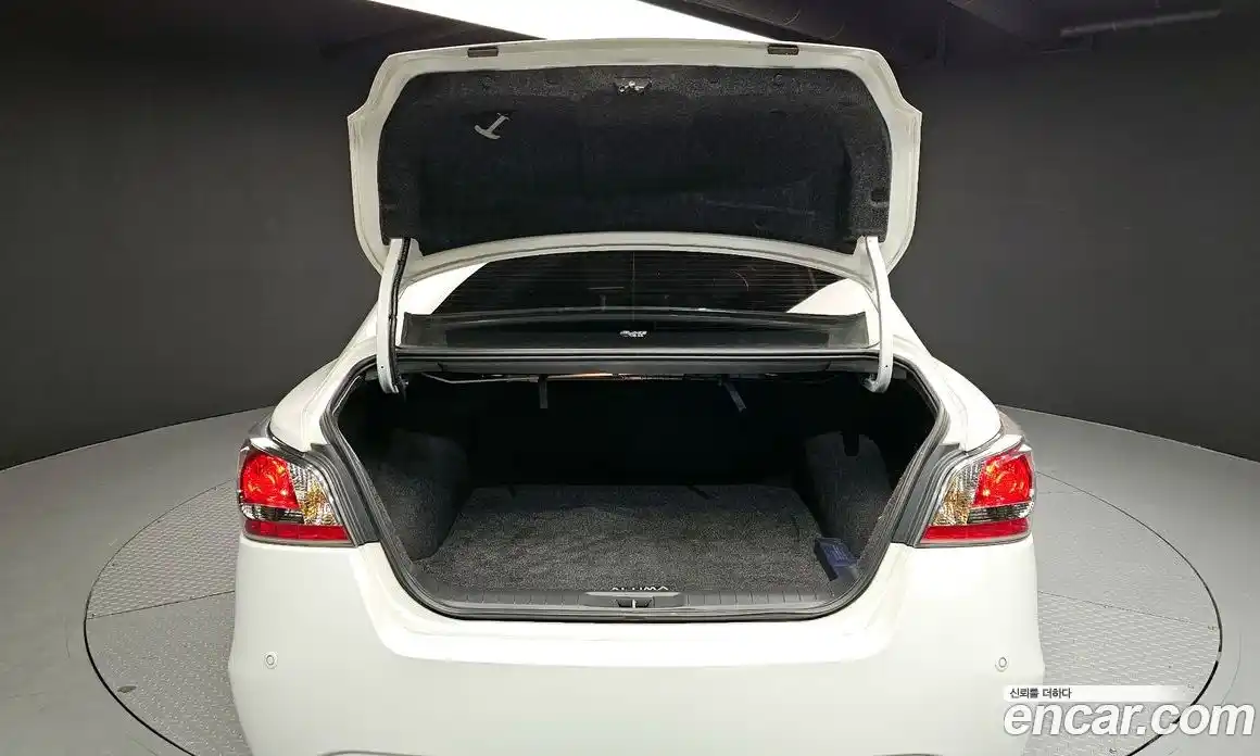 Nissan Altima 2013 2.5 гидро в Москве № 1015923, фото 20