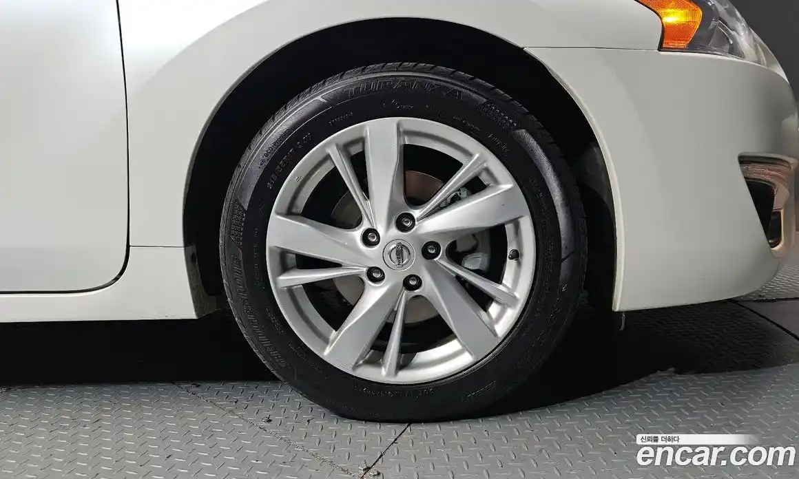 Nissan Altima 2013 2.5 гидро в Москве № 1015923, фото 5