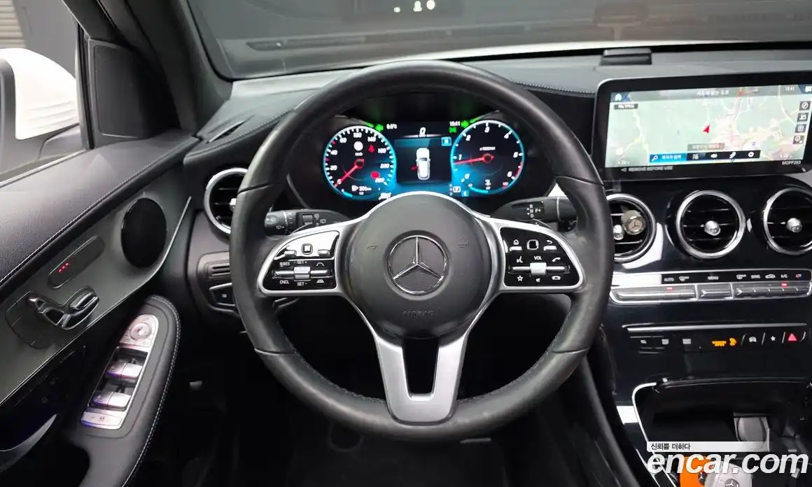 Mercedes-Benz GLC-Class 2022 1.9 гидро в Москве № 136116, фото 13