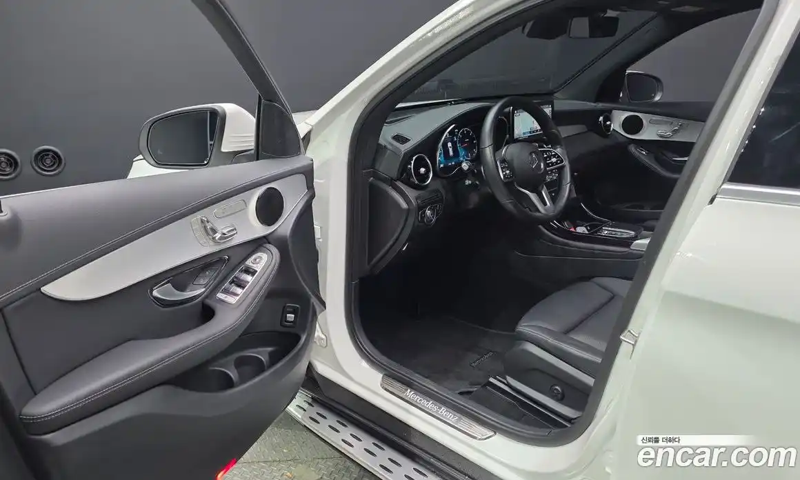 Mercedes-Benz GLC-Class 2022 1.9 гидро в Москве № 136116, фото 10