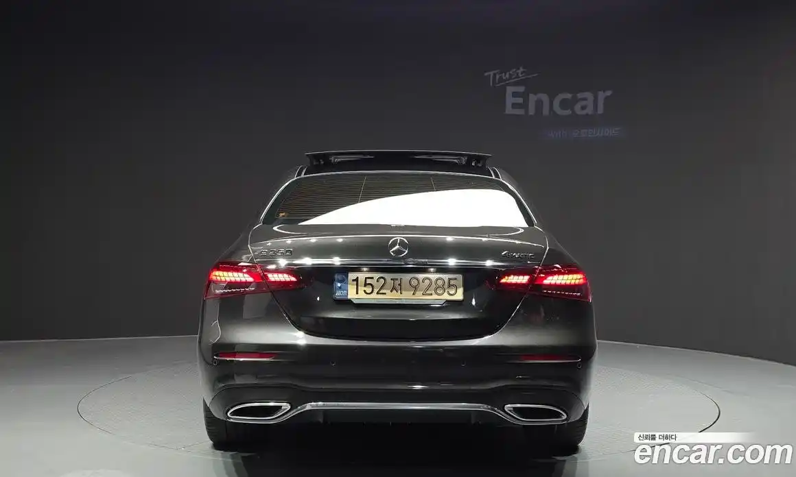 Mercedes-Benz E-Class 2022 2.0 гидро в Москве № 142037, фото 4