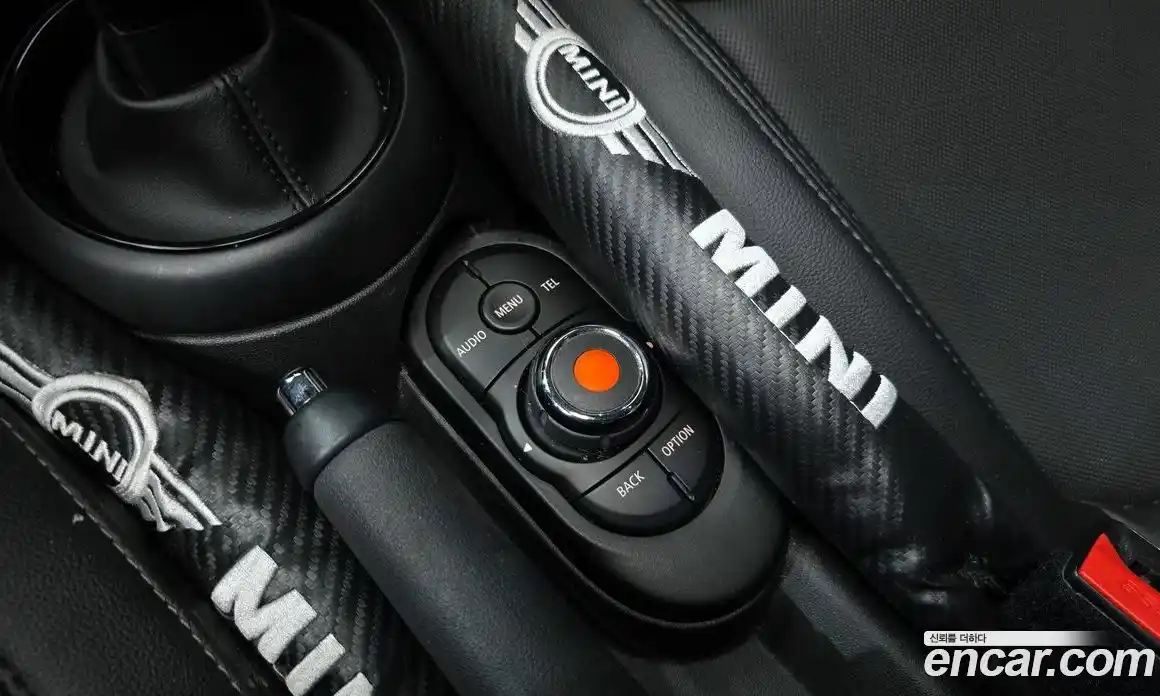 Mini Cooper 2018 1.5 гидро в Москве № 154326, фото 18