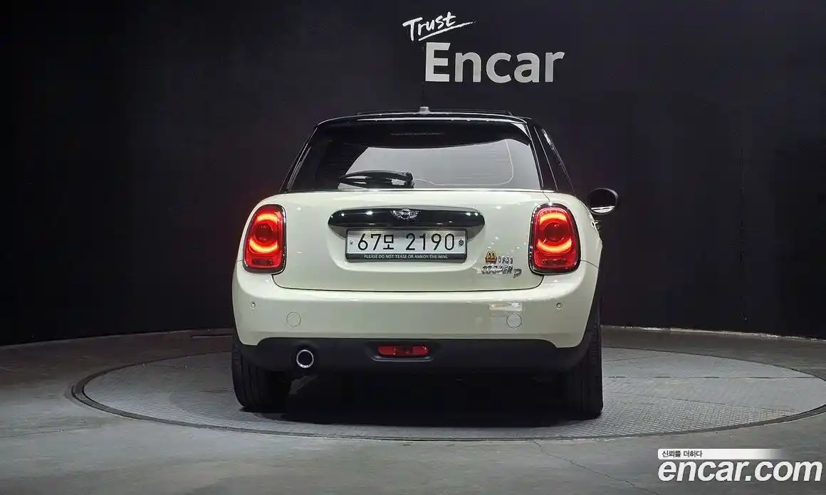 Mini Cooper 2018 1.5 гидро в Москве № 154326, фото 4