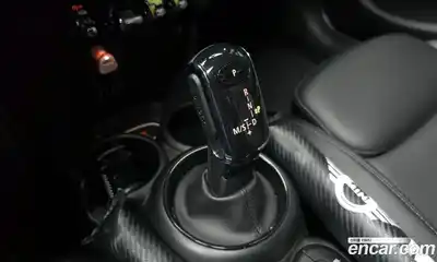 Mini Cooper 2018 1.5 гидро в Москве № 154326, миниатюра 9