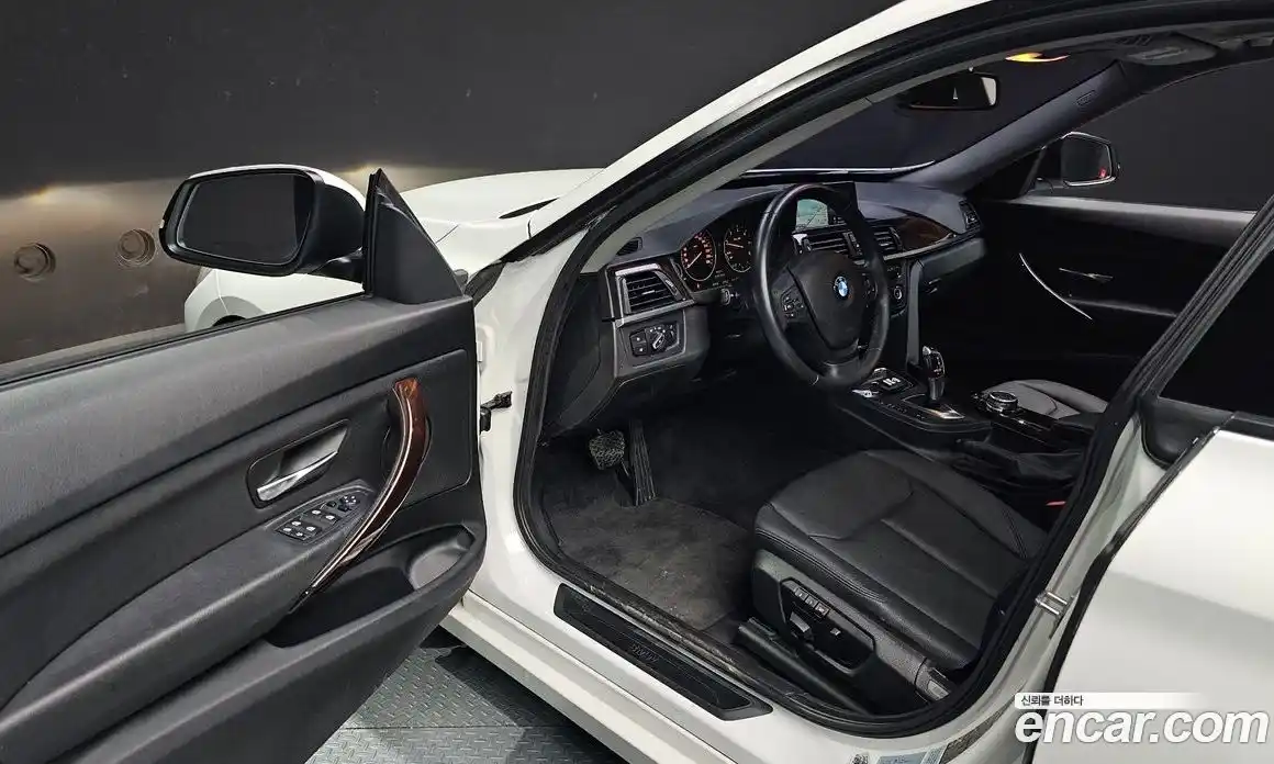 BMW 3-Series 2015 2.0 Автомат в Москве № 159066, фото 11