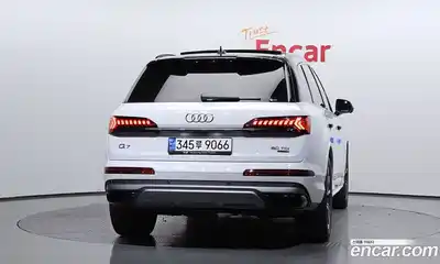 Audi Q7 2021 3.0 гидро в Москве № 163715, миниатюра 4