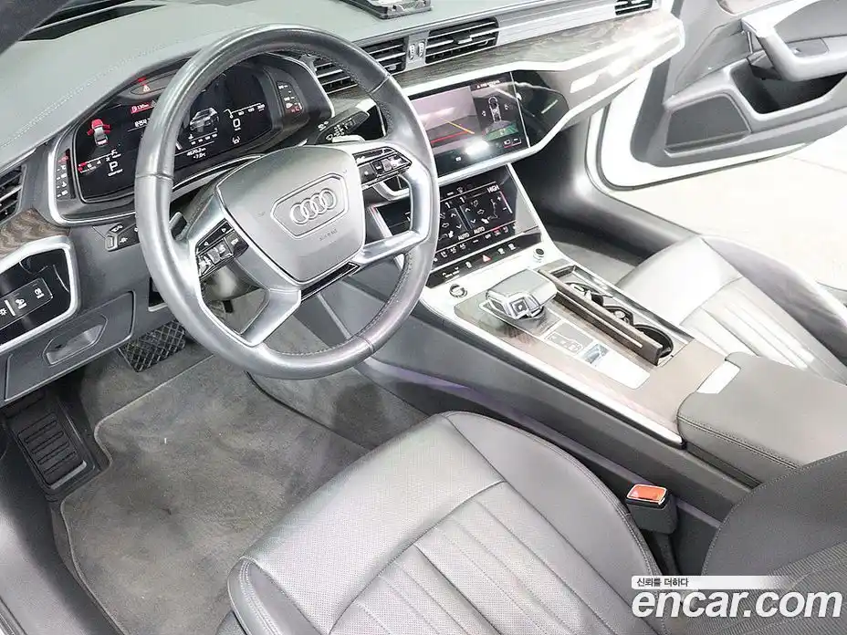 Audi A6 2021 2.0 гидро в Москве № 164078, фото 16