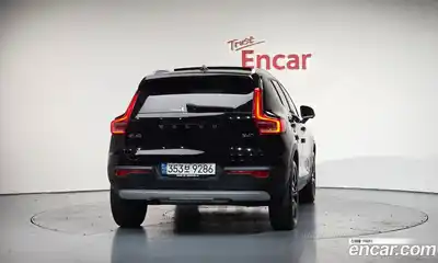 Volvo XC40 2022 2.0 гидро в Москве № 164231, миниатюра 3