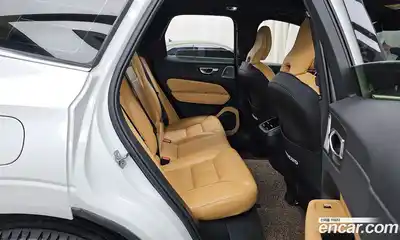 Volvo XC60 2021 2.0 гидро в Москве № 164386, миниатюра 12