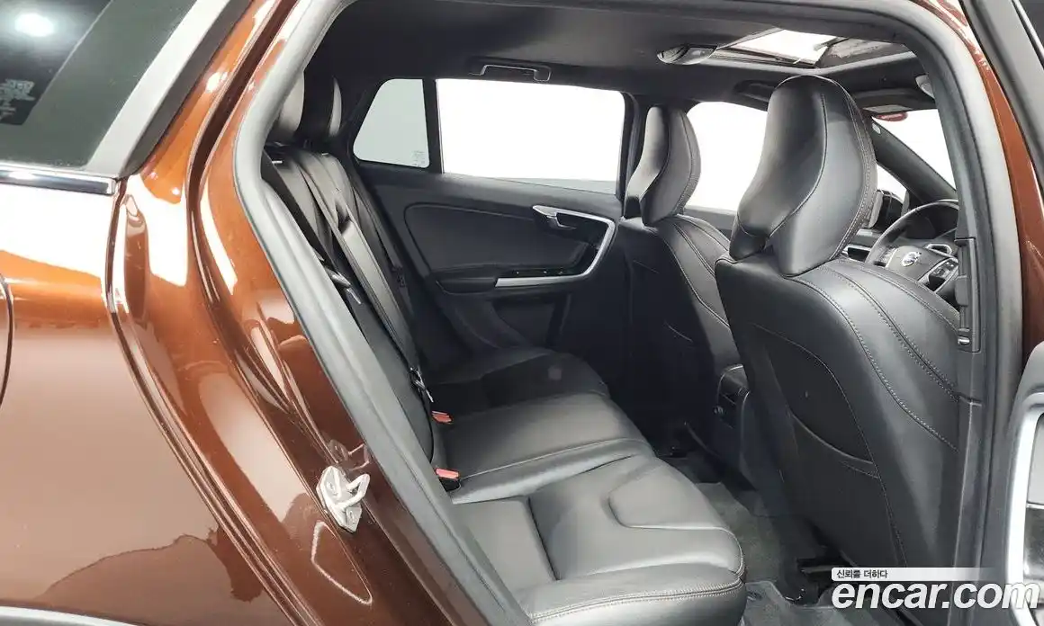 Volvo V60 2016 2.5 гидро в Москве № 164693, фото 12